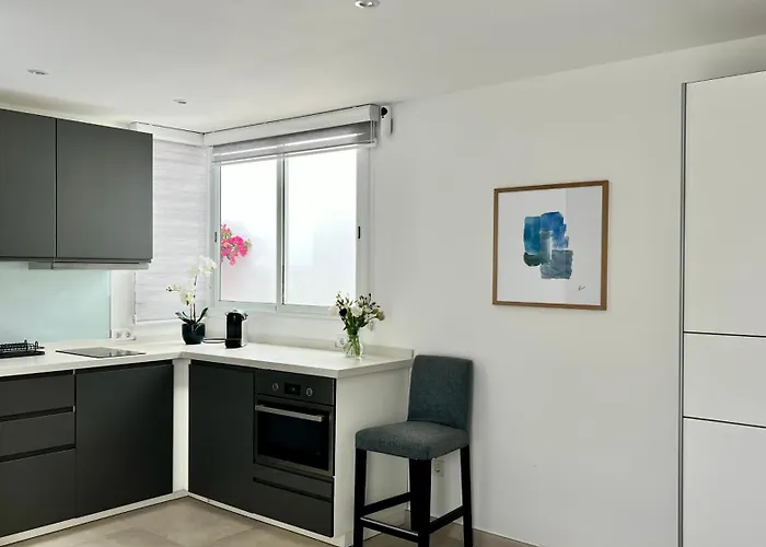 Βίλα Luxurious With Heated Pool And Ocean Views *