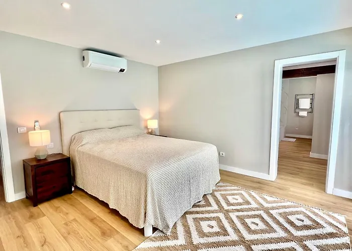 Luxurious With Heated Pool And Ocean Views Βίλα *